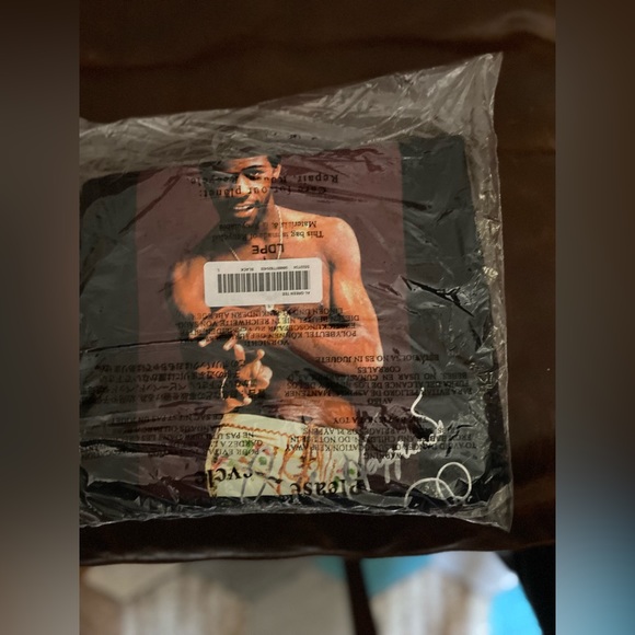 Al Green Tee - Picture 6 of 6